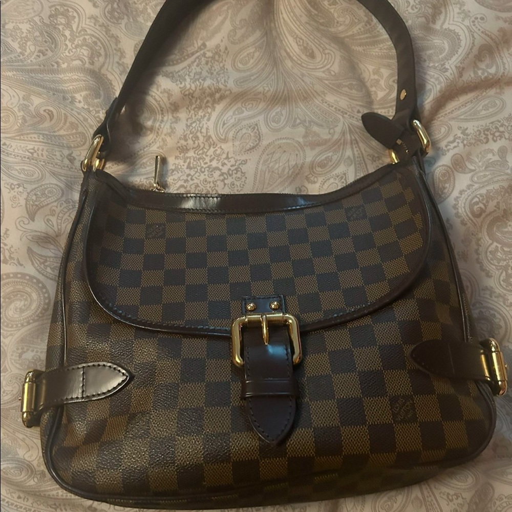 Damien Ebene Highbury  Louis Vuitton